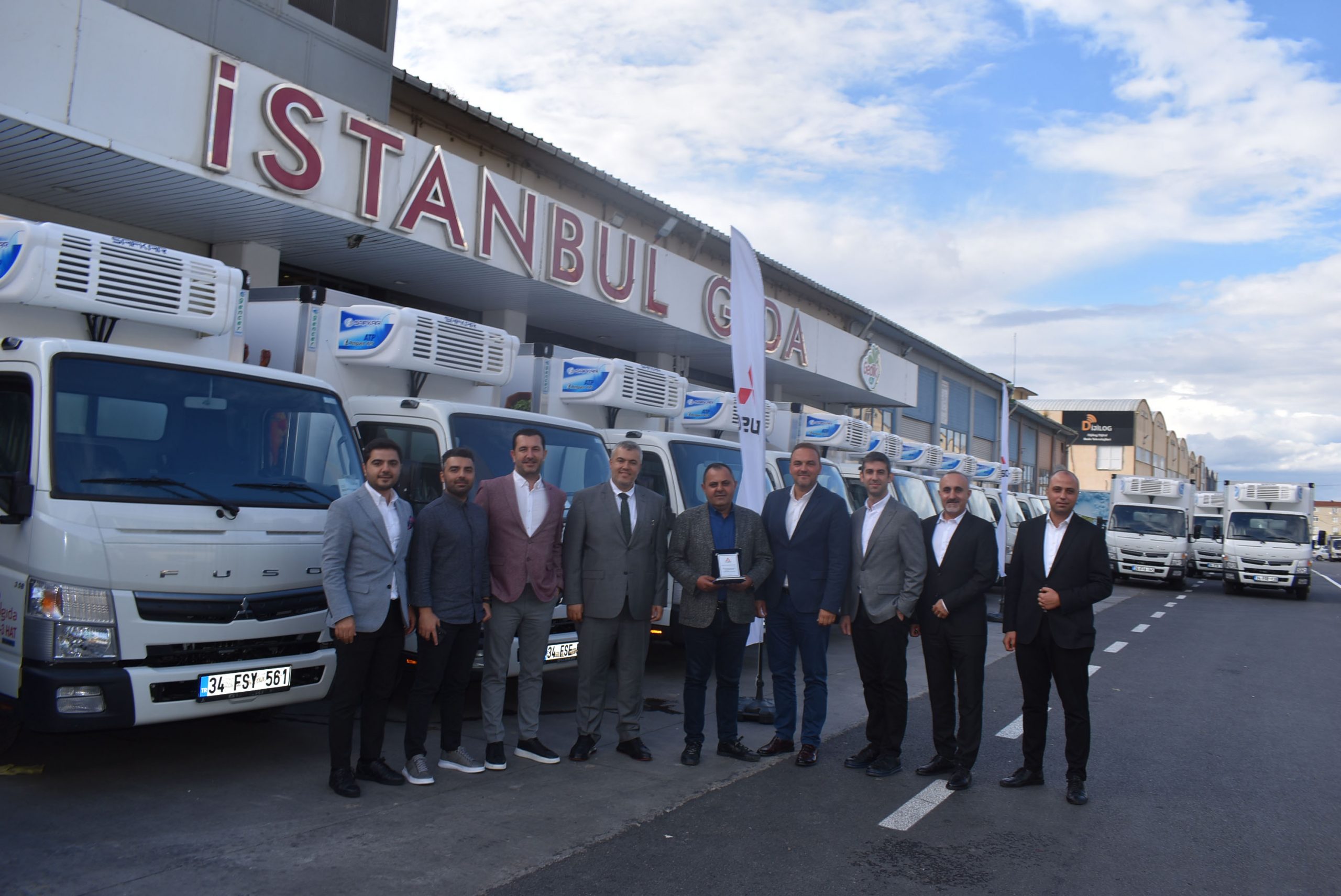 TEMSA’dan İstanbul Gıda’ya 38 adet Fuso Canter