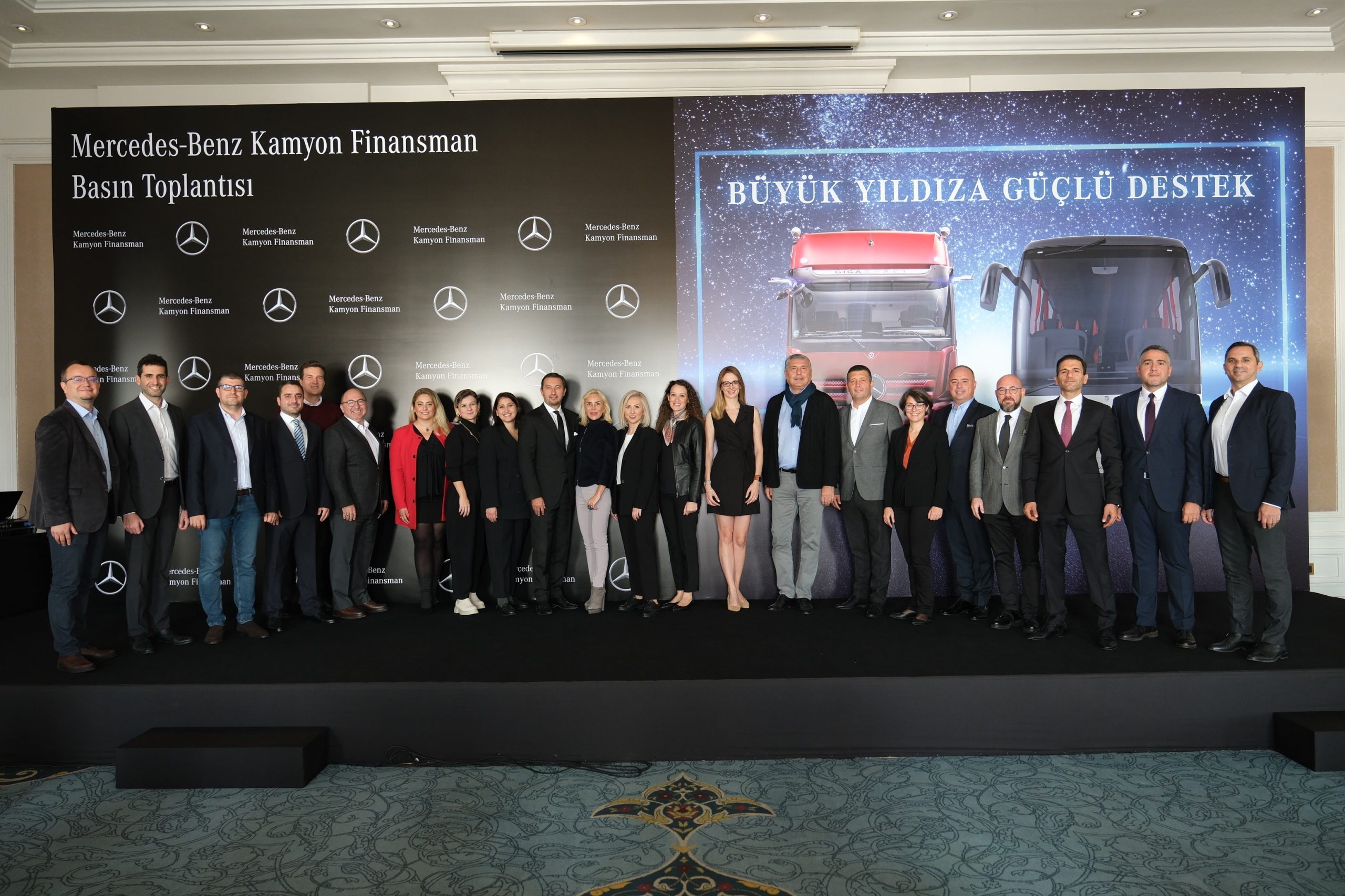 Mercedes-Benz Kamyon Finansman hizmet vermeye başladı