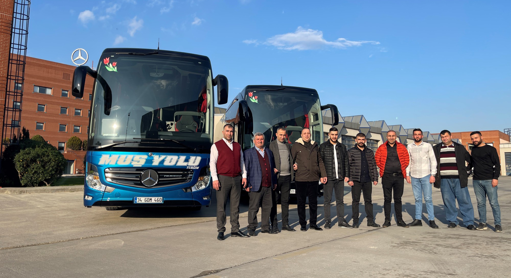 <strong>Mercedes-Benz Türk, 2023 yılının ilk otobüs teslimatını Muş Yolu Turizm’e gerçekleştirdi</strong>