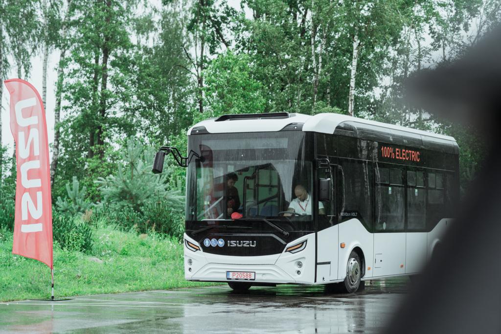 Anadolu Isuzu’nun elektrikli otobüs ihracatı katlanarak devam ediyor