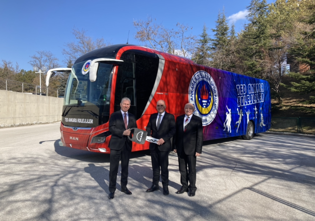 TED Ankara Koleji’nin tercihi MAN’ın ödülü otobüsü Lion’s Coach oldu