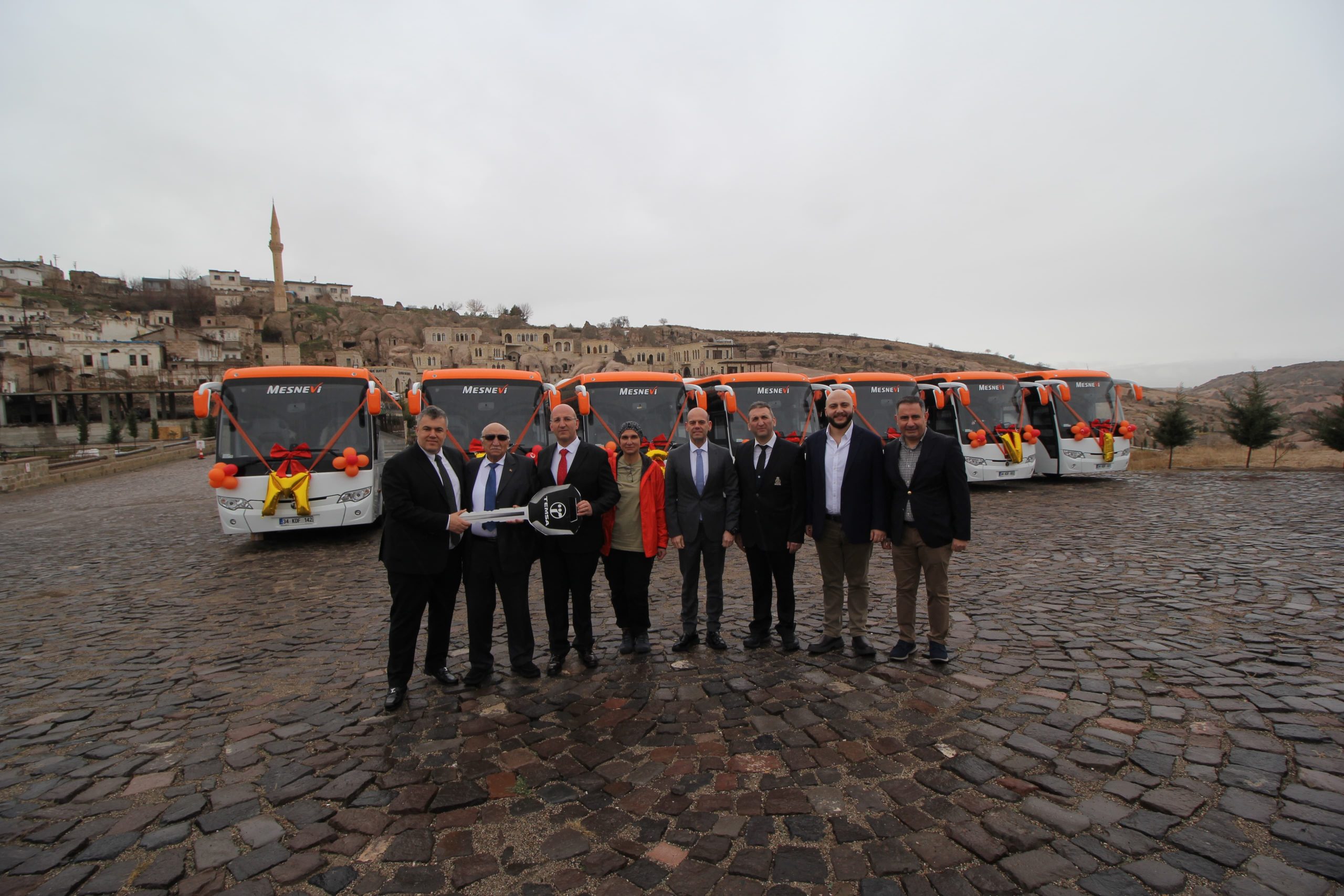 TEMSA ve Mesnevi, 31 yıllık iş birliğini 15 otobüslük yeni teslimatla taçlandırdı