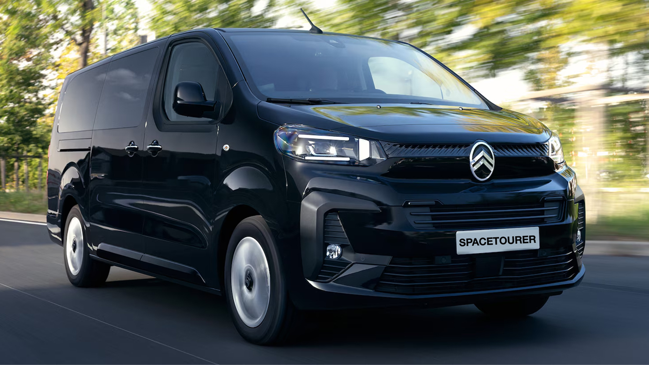 CITROËN’İN YENİLENEN TİCARİ ARAÇ MODELLERİ TÜRKİYE’DE!
