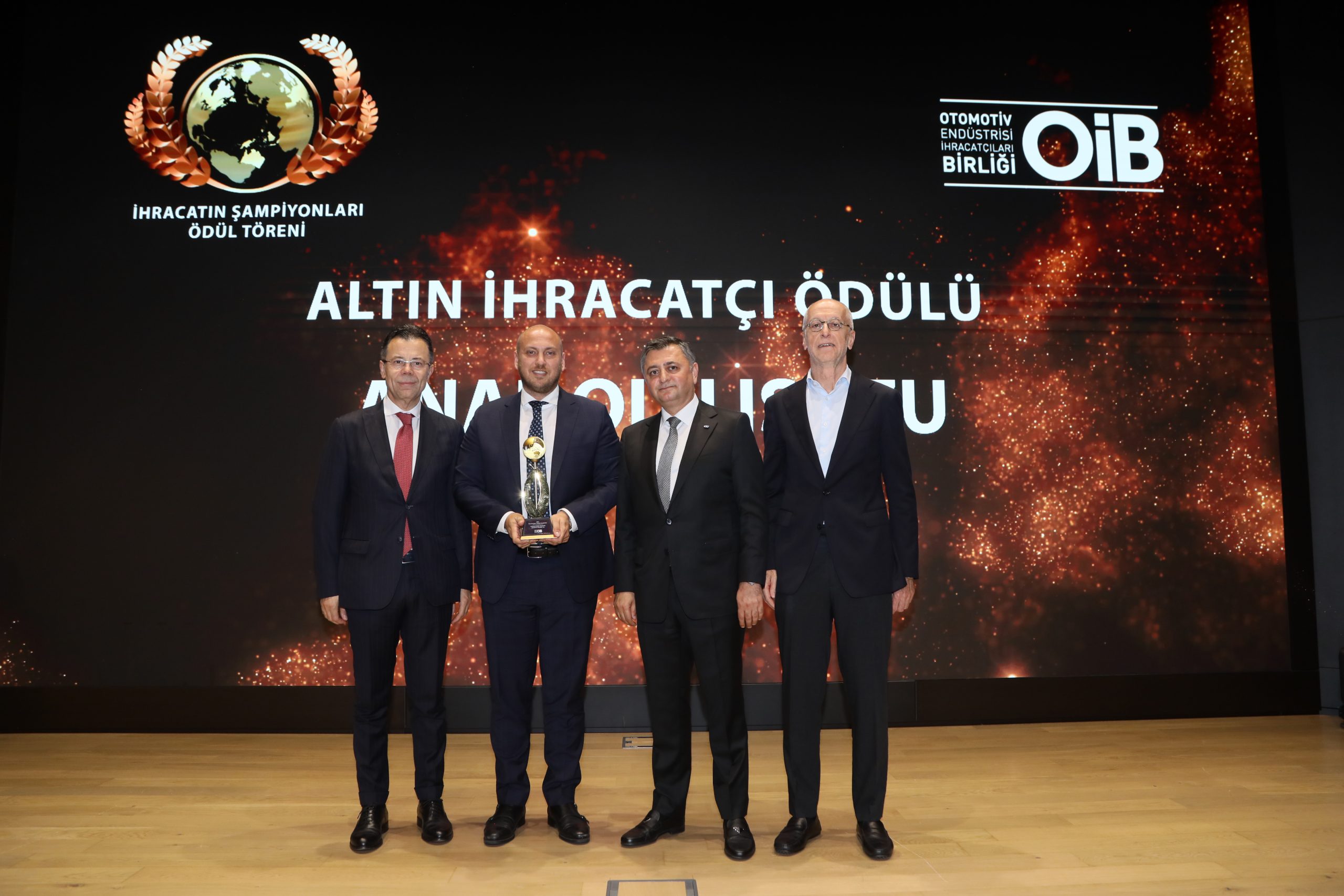 Anadolu Isuzu İhracat Başarısıyla Aldığı Ödüllerine Bir Yenisini Daha Ekledi