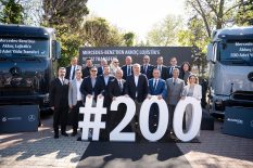 Mercedes-Benz Türk’ten Akkoç Lojistik’e 200 Adet Yıldız Transferi