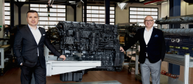 Mercedes-Benz Türk’ün Sıfır Gibi Motor programı yeni tesisinde müşterilerine daha da hızlı ve kaliteli hizmet sunuyor