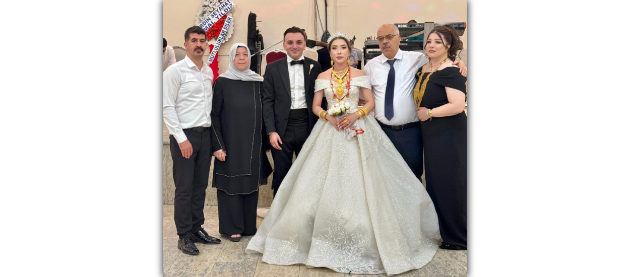 Abdurrahman Başkan kızını evlendirmenin mutluluğunu yaşadı