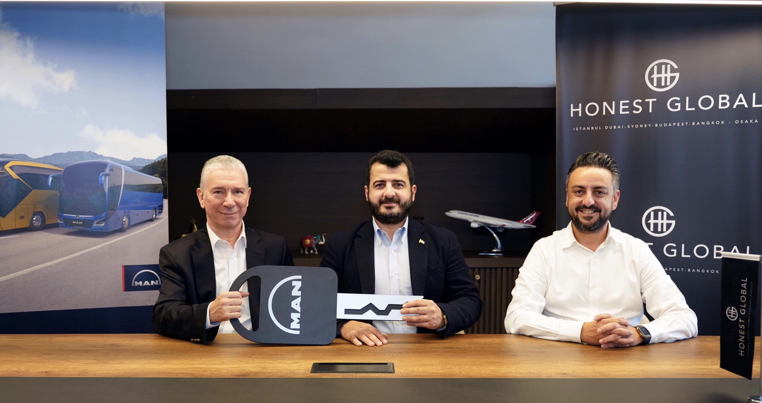 Honest Global, filosunu 10 adet ödüllü MAN Lion’s Coach ile güçlendirdi