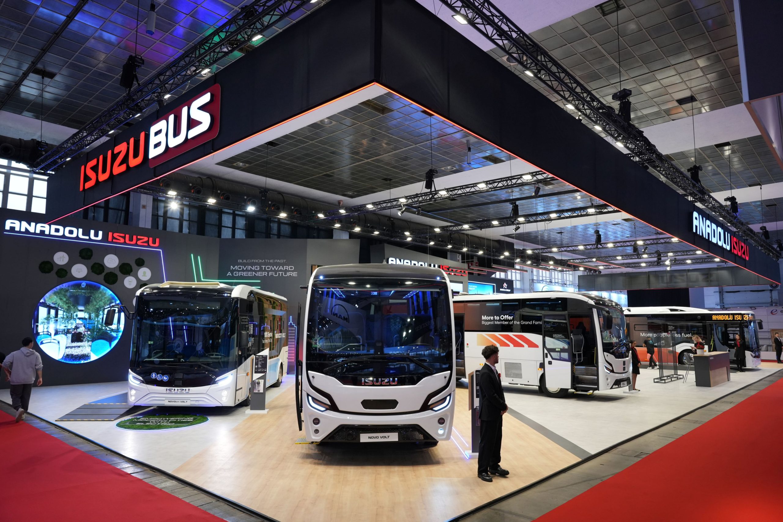 Anadolu Isuzu Busworld Europe 2025’te Yenilikçi Modellerini Sergiledi 