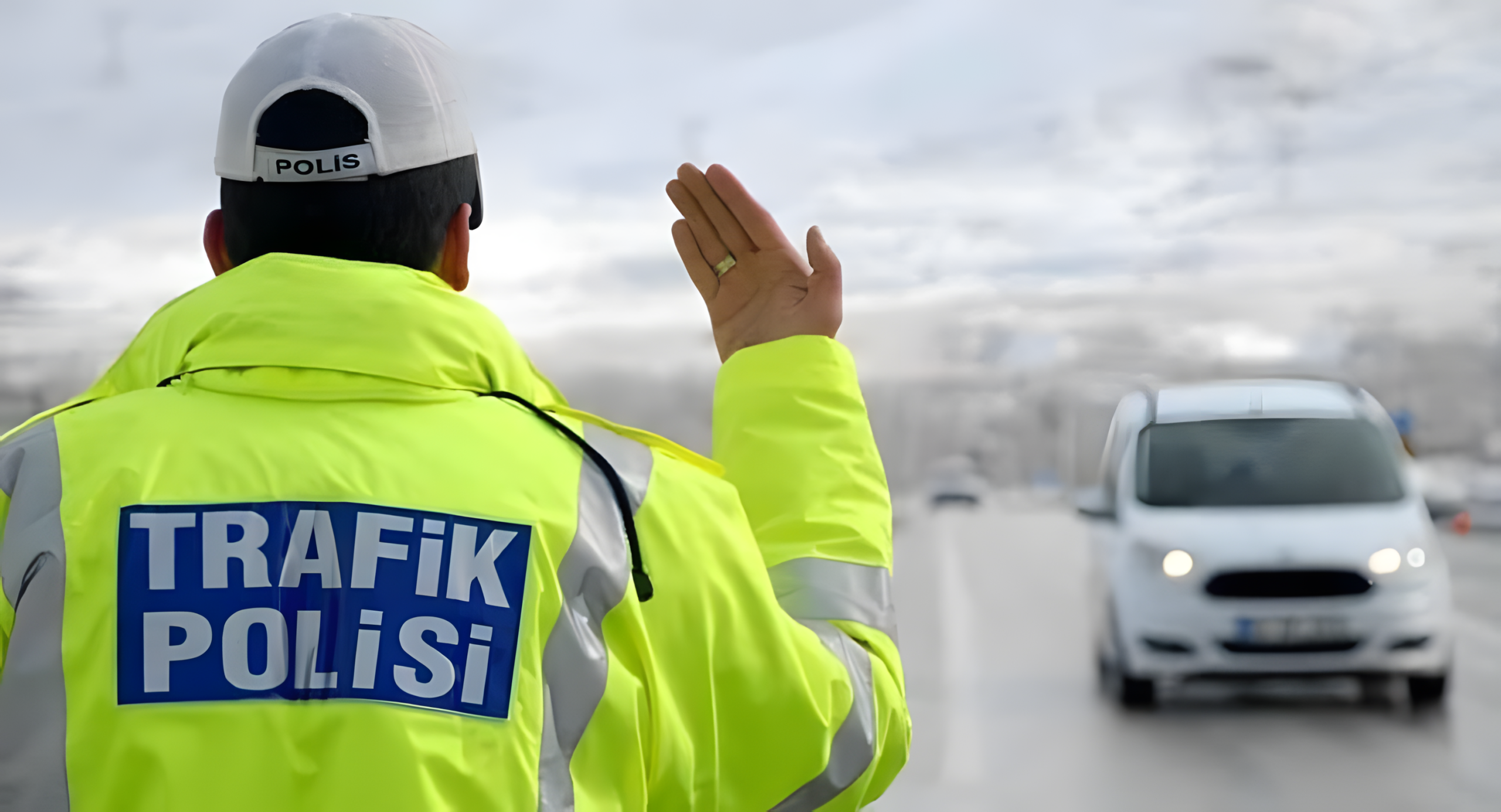 Ali Yerlikaya yeni trafik cezalarını açıkladı! 200 bin liraya varan cezalar geliyor!