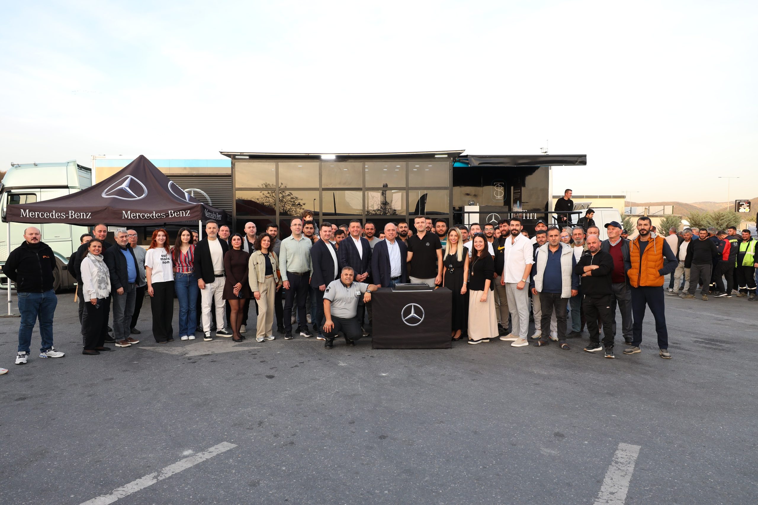 Mercedes-Benz Türk, Dünya Şoförler Günü’nü Bu Yıl da Şoförlerle Birlikte Kutladı