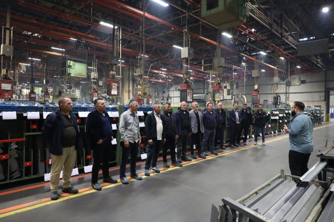 Mercedes-Benz Türk, Eğitmen Kaptanlarla Bir Araya Geldi_1