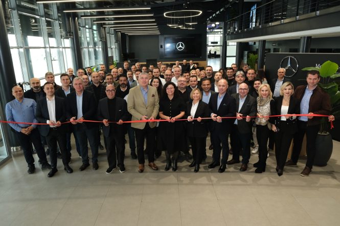 Mercedes-Benz Türk Aksaray Müşteri Merkezi Yenilenen Yüzüyle Hizmete Açıldı_2