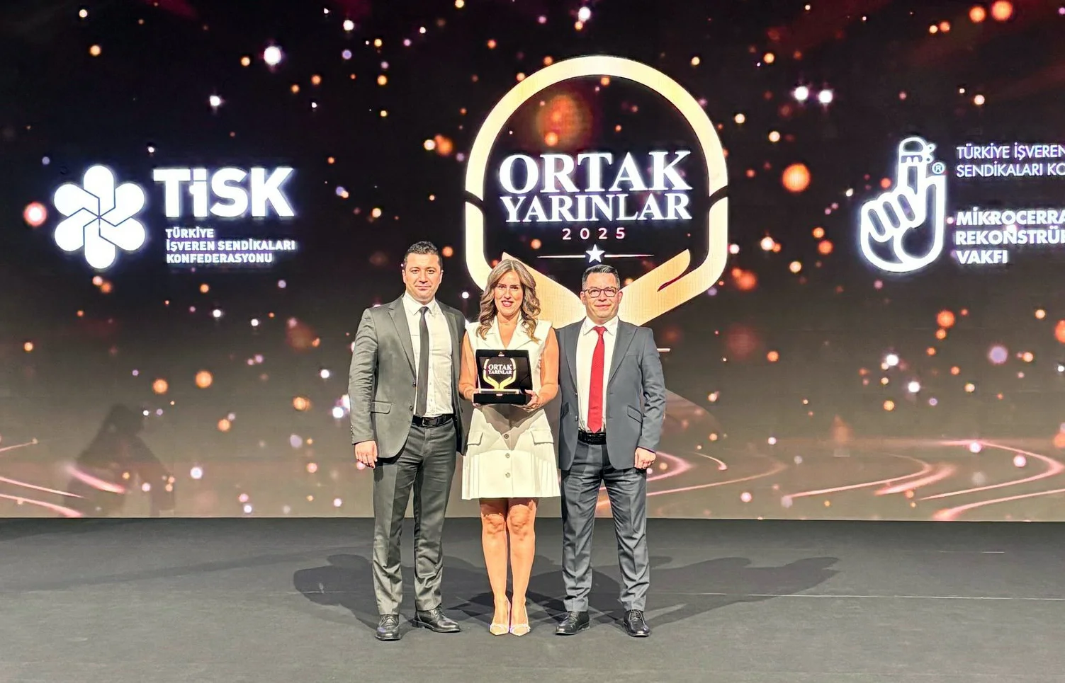 1765437133_Otokar_TISK_Odul_Gorsel_2
