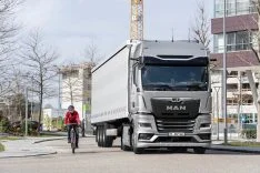 MAN Lions Coach  FC BAYERN